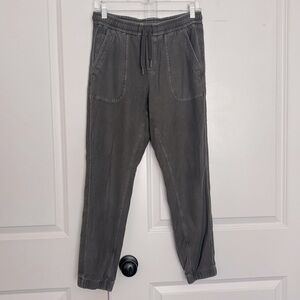 Athleta Farallon Jogger Drawstring Pull On Pants Gray 4